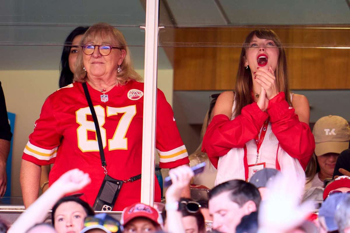 Taylor swift chiefs game